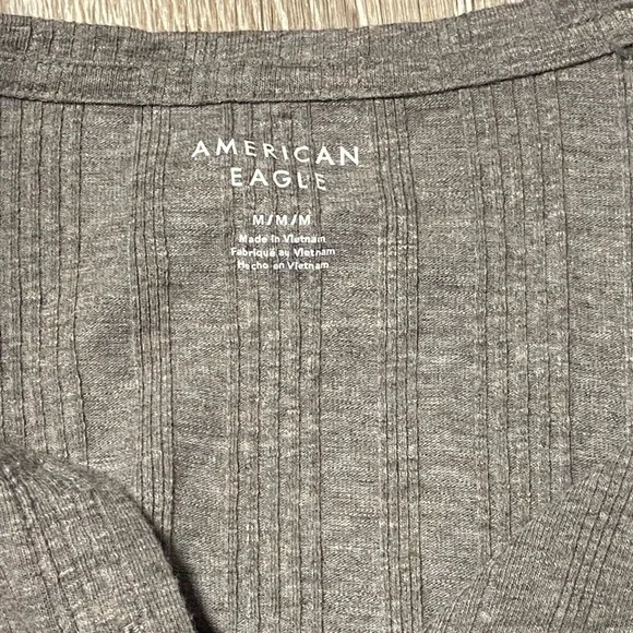 American Eagle Outfitters brown Henley top - Picture 4 of 5